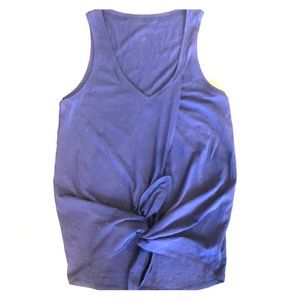 lulu: GREAT condition, versatile + fun fit!